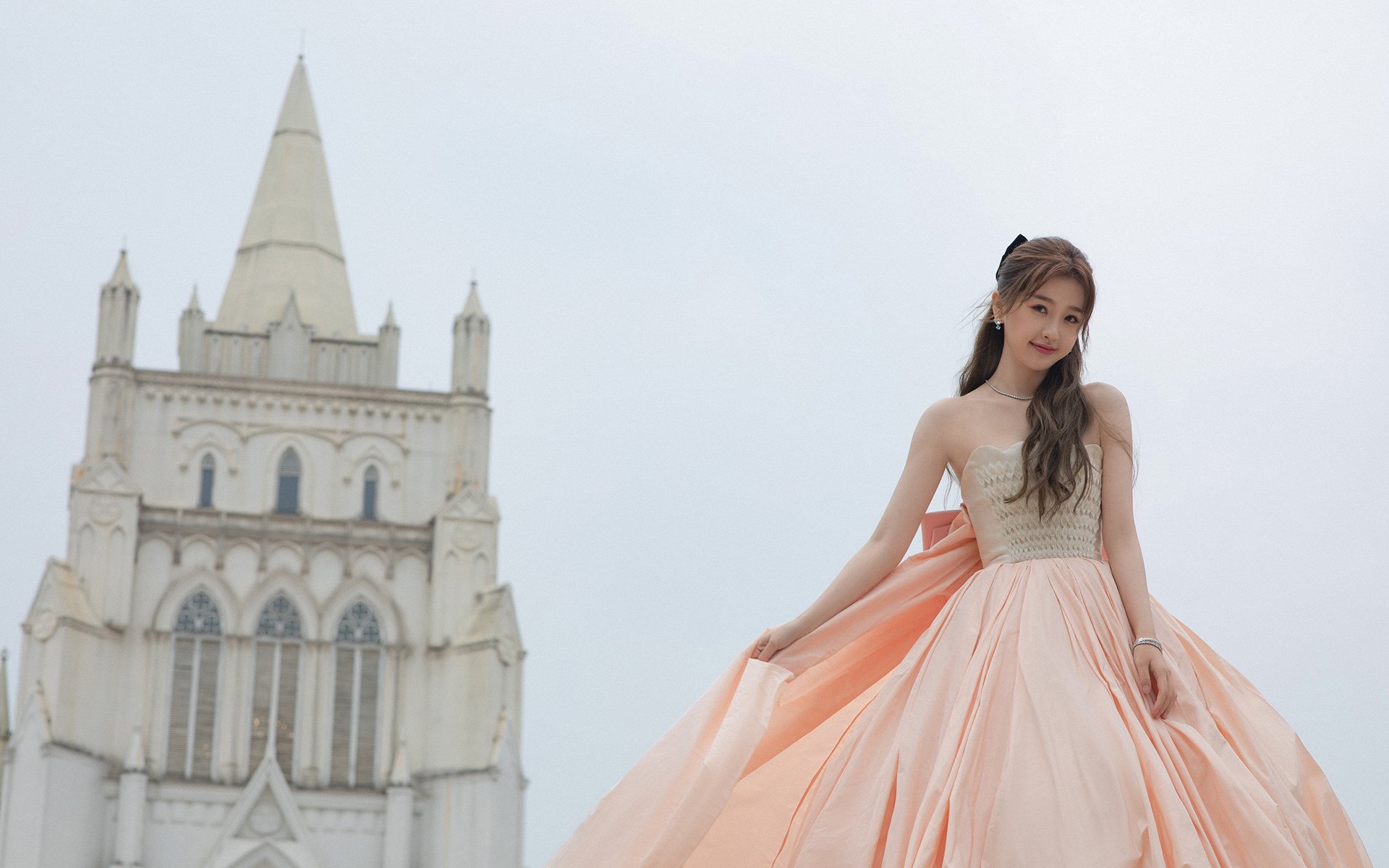 史上最“爆炸”的入球瞬间，点燃球迷激情，爆炸的篮球